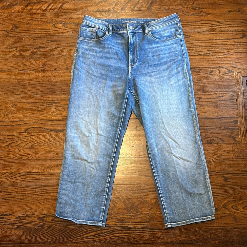 Chico’s High Rise Crop Jean